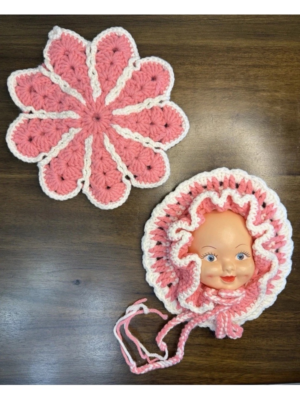 Vintage 70”s  2 piece Crochet Doll Face Pot Holder